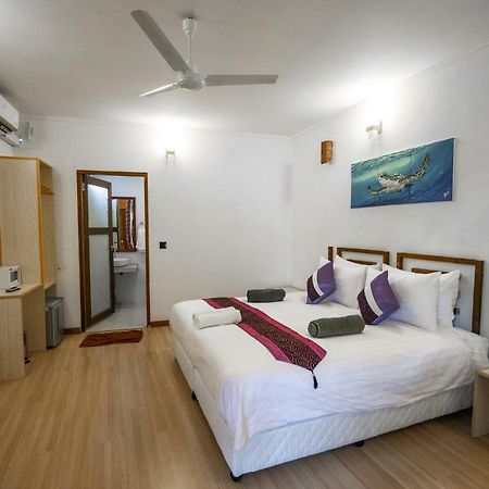 ราสดู สเตย์ Hotel Rasdhoo ภายนอก รูปภาพ