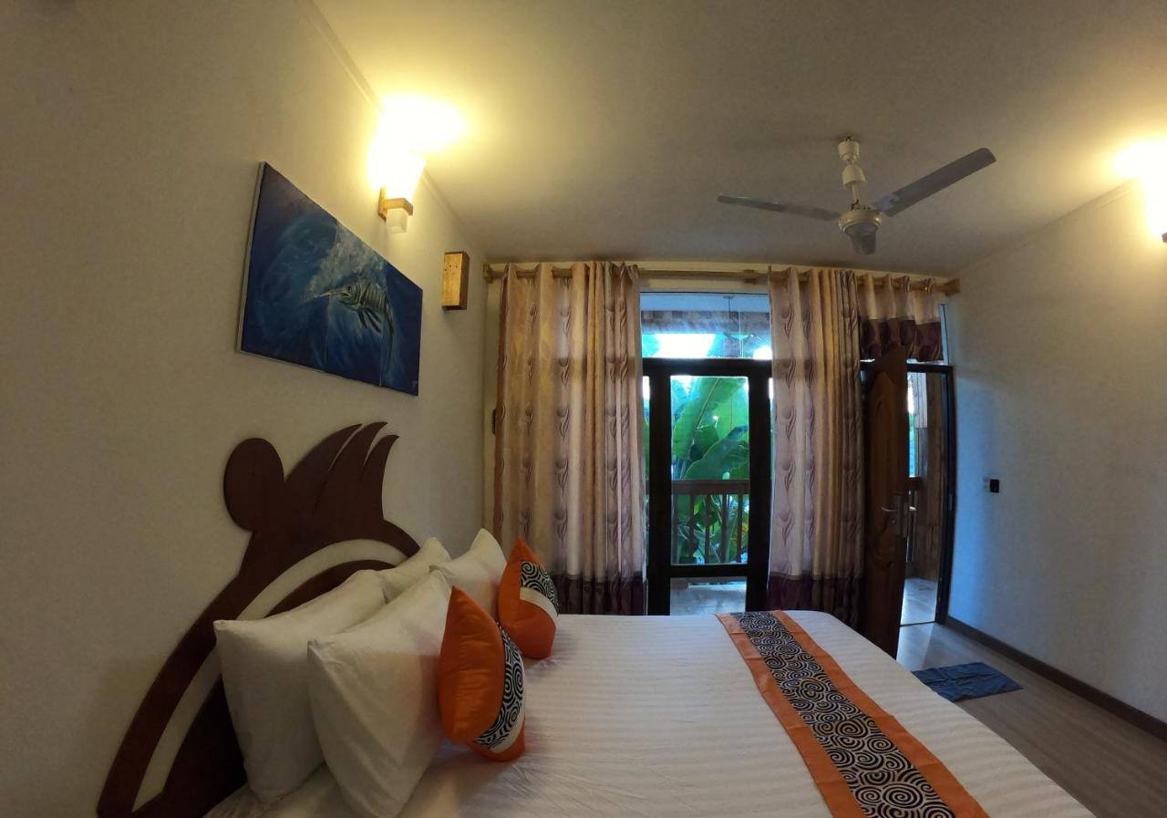ราสดู สเตย์ Hotel Rasdhoo ภายนอก รูปภาพ