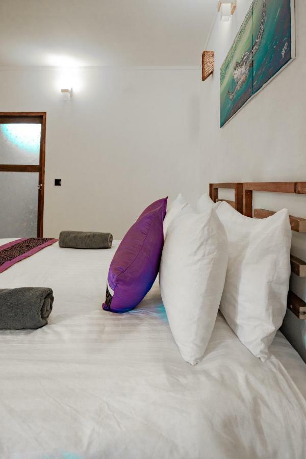 ราสดู สเตย์ Hotel Rasdhoo ภายนอก รูปภาพ
